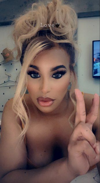 YOUR PERSONAL sleazy BIMBO DOLL AT YOUR SERVICE SUBSCRIBE TO MY ONLYFANS ( thepynkpiper ) for more content All CONTEN...
